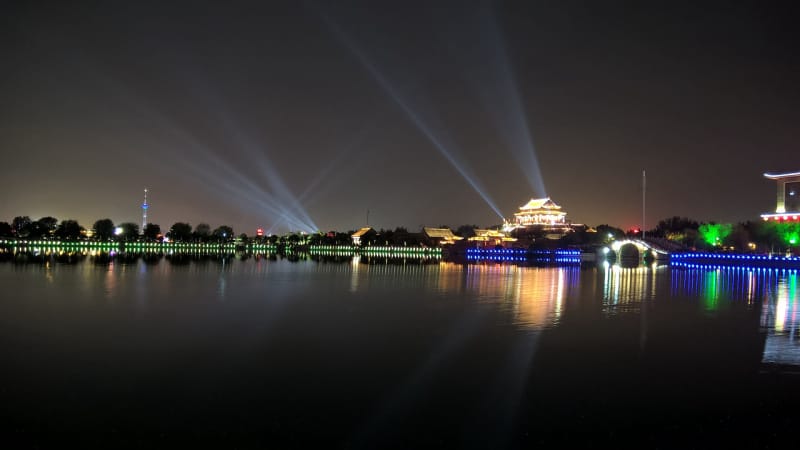 主題公園燈光亮化.jpg 主題公園燈光亮化.jpg