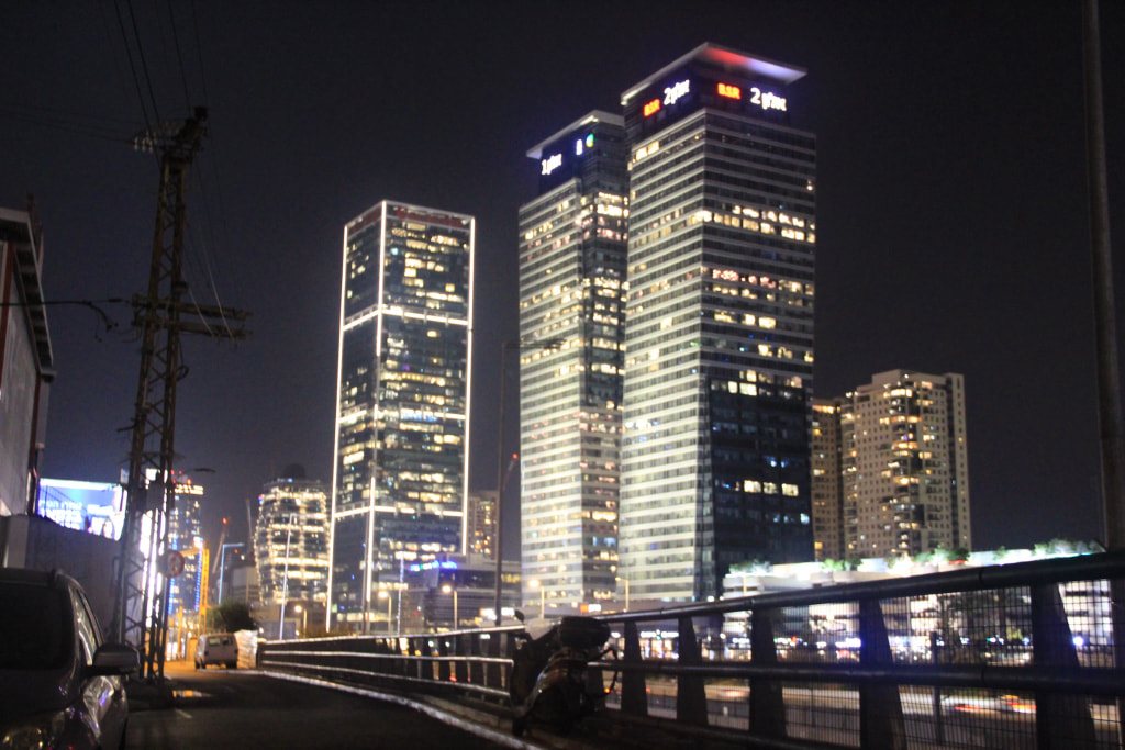 泛光照明.jpg 泛光照明.jpg
